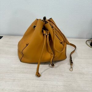 Zara mustard yellow bucket bag